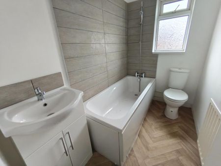2 bedroom terraced house to rent - Photo 5