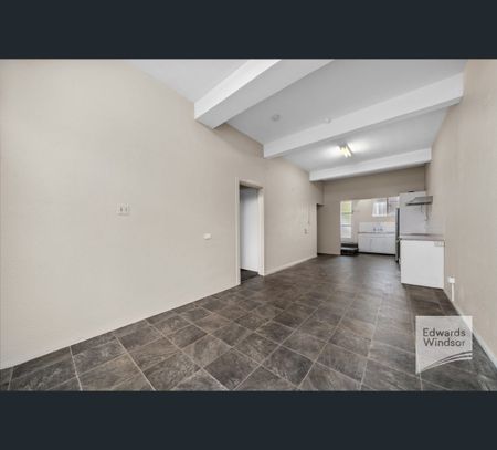 3/3 Long Point Road, Sandy Bay, Tas 7005 - Photo 4