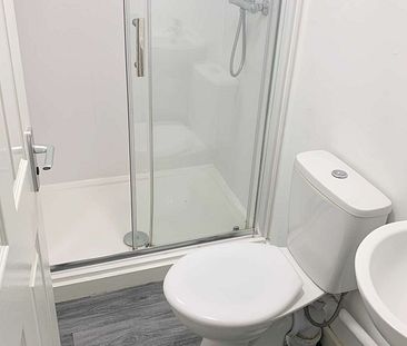 6 Bedroom Student House available in Kensington, Liverpool! Academic Year 23/24 - Photo 4