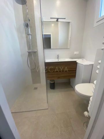 Location Appartement 1 pièce 36m² NICE 06300 - Photo 5