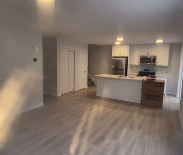 For Lease - 401 Glenroy Gilbert Drive Unit# 3, Barrhaven, Ontario - Photo 1