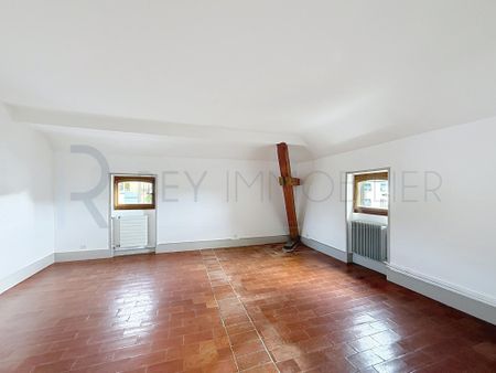 Appartement de 100 m2 - Loyer - Charges - Box : 2'500, chf - tout compris - Foto 3