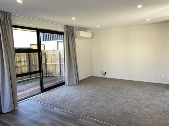Brand New 2 bedroom Townhouse- Linwood - Photo 1