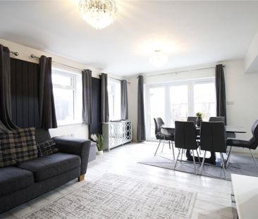 6 bedroom detached house to rent - Photo 3