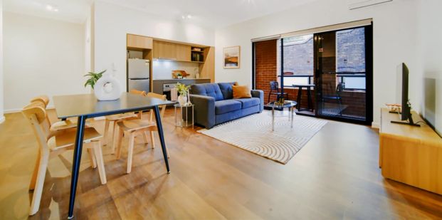 Boho One Bedroom Apartment - Photo 1