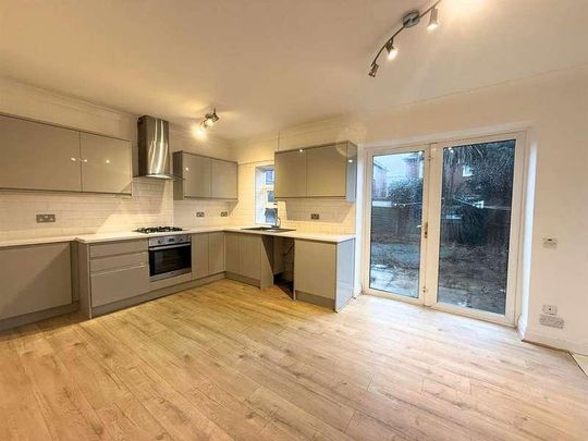 Brighton Avenue, Bolton, BL1 - Photo 1