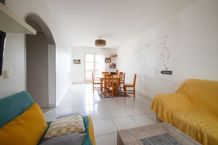 Location Appartement 3 pièces 66m² - Photo 3