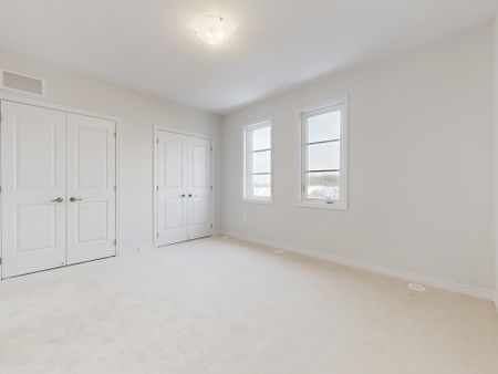 For Lease - 5909 Saigon Street, Mississauga, Ontario - Photo 5