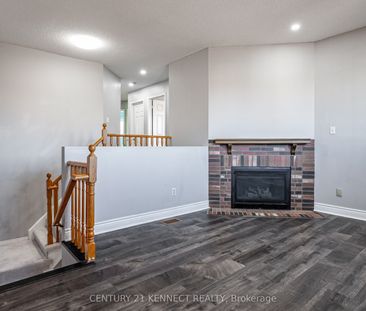 For Lease - 5 Knotty Pine Drive, Whitby, Ontario - Photo 2