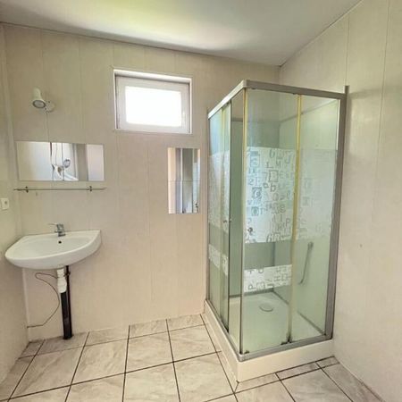 Location Appartement 2 pièces 45m² AIRE SUR L ADOUR 40800 - Photo 3