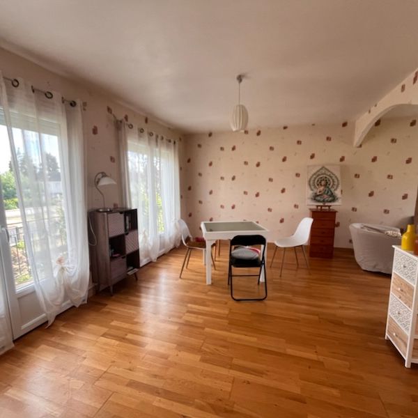 4 pièces - Meublé - 74 m² - RDC - Colocation non autorisée - Photo 1