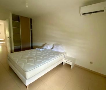 Appartement à louer 3 pièces 80.81m² - Photo 2