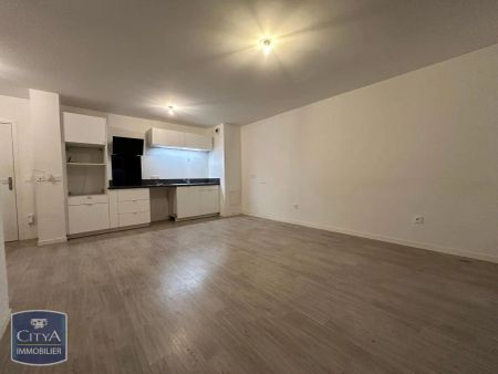 Appartement à louer 3 pièces 63m² - Photo 2