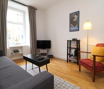 1 bedroom flat to rent - Photo 2