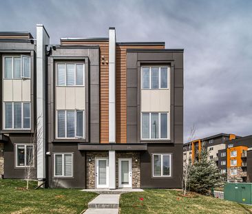 30 Kincora Glen Park Northwest, Calgary - Photo 1