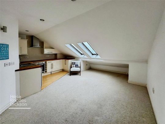 1 bedroom flat to rent - Photo 1