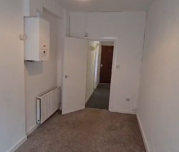 1 Bed Flat, Milton Grove, M16 - Photo 6