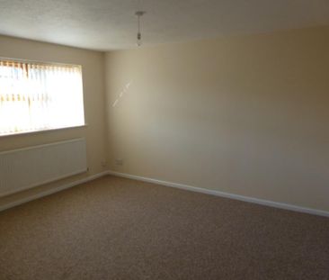 3 bedroom detached house to rent - Photo 3