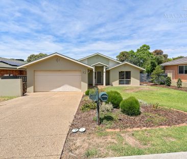 36 Fay Avenue, Kooringal NSW 2650 - Photo 4