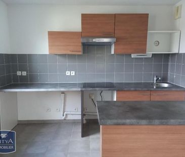 Location Appartement 3 pièces 66m² PENNE D AGENAIS 47140 - Photo 4