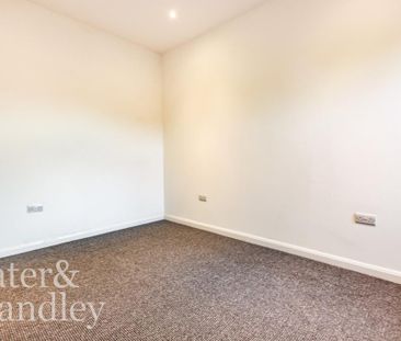 3 bedroom terraced house to rent - Photo 6