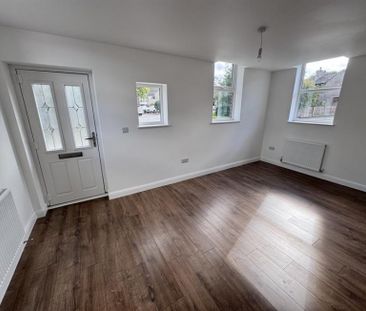 1 Bedroom Detached To Let - Photo 2