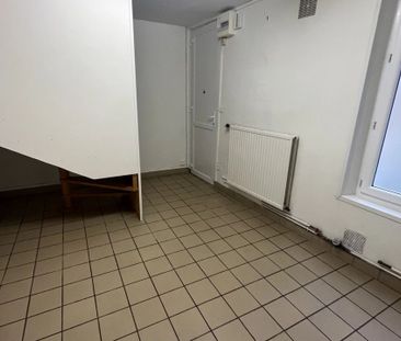 Location Appartement 2 pièces 25 m2 à Saint-Quentin - Photo 4