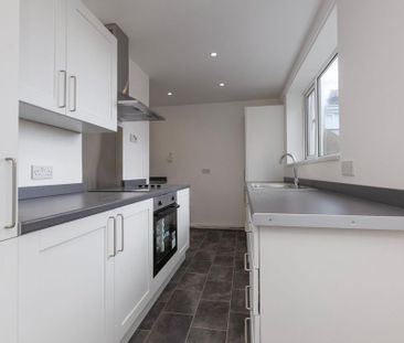 2 bedroom terraced house to rent - Photo 6