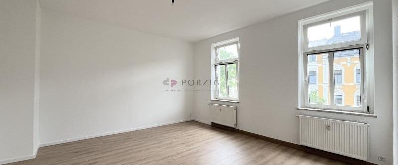 Zwei Zimmer, ein Wow! Frisch renoviert & sofort einziehbereit in Altendorf - Foto 1