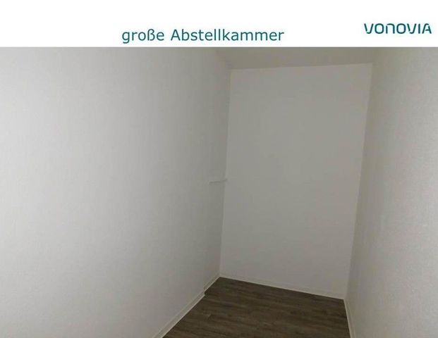 Charmante 2-Raum-Wohnung mit Balkon im Grünen! - Photo 1