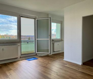 Modern, hell und bereit für Sie! Sanierte 1-Raum Wohnung - barriere... - Photo 1