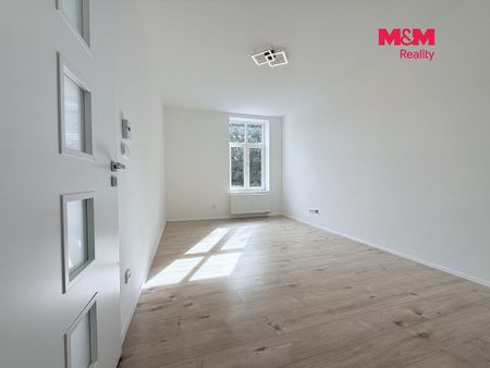 Pronájem bytu 1+kk 26 m² - Photo 3