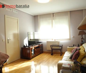 Casa unifamiliar en alquiler en Calle XIX - Foto 2