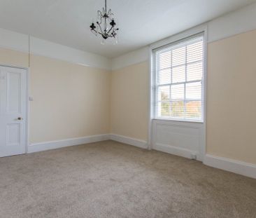 Evesham Road, Cheltenham GL52 2AB - Photo 3