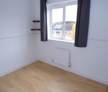 3 bedroom detached house to rent - Photo 4