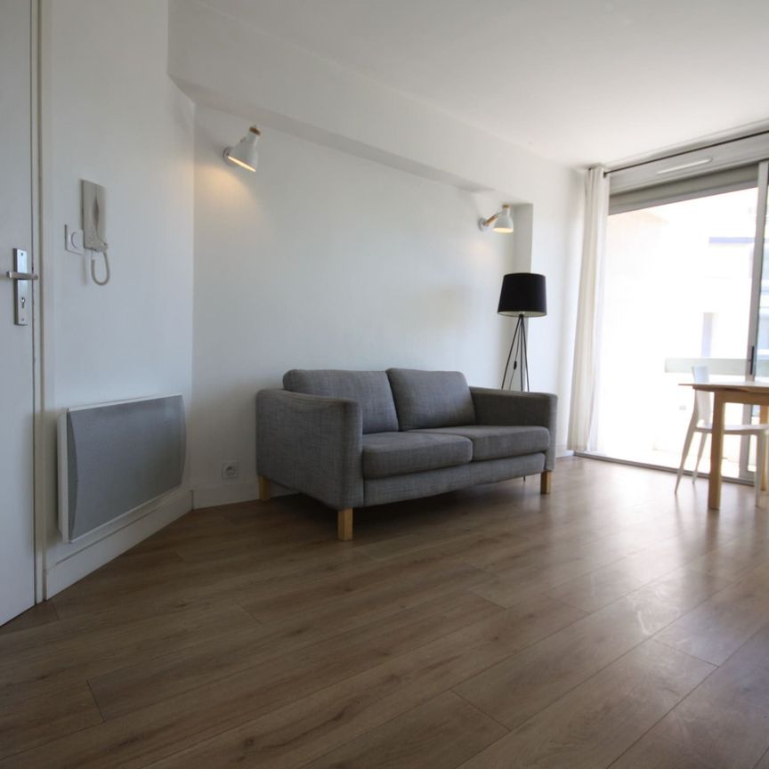 Location Appartement 1 pièce 27m² MARSEILLE 10ème - Photo 1