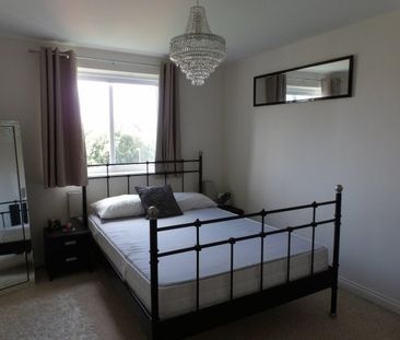 Gladsone Mews,Warrington,WA2 - Photo 2