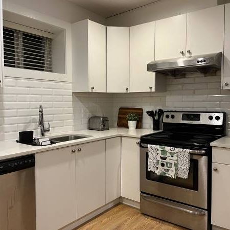 2 Bdrm new suite in Mount Pleasant - Photo 4