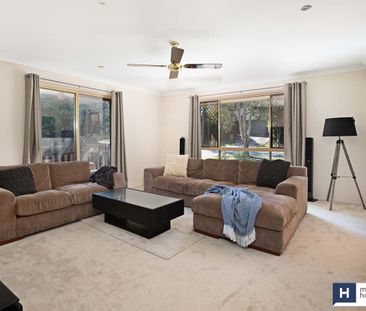 Family Home in Excellent Location - Photo 1