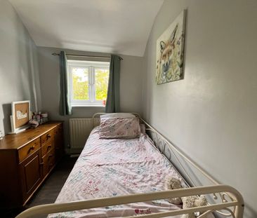 3 bedroom detached house to rent - Photo 3