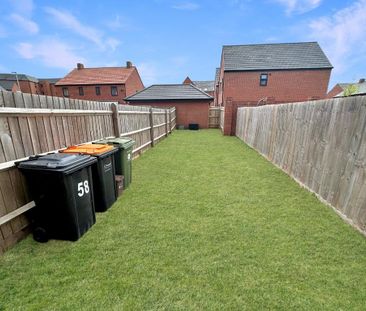 3 bedroom semi-detached house to rent - Photo 6