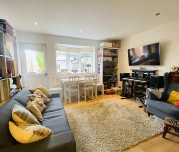 Sinfin Avenue - Photo 2