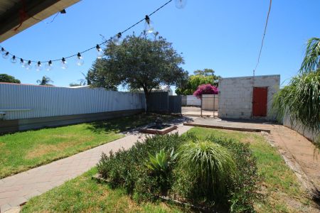 422 Lane Street - Photo 2