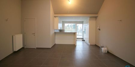 Appartement te huur in Zomergem voor € 890 met 2 slaapkamers - Photo 3