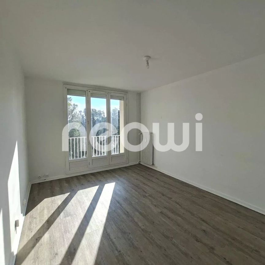 Location Appartement 4 pièces 65m² VILLEFRANCHE SUR SAONE 69400 - Photo 1