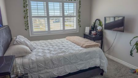 For Lease - 3 Oxford Terrace, St. Thomas, Ontario - Photo 4