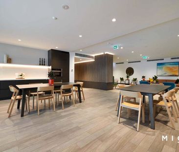 704/81 City Road - Photo 1