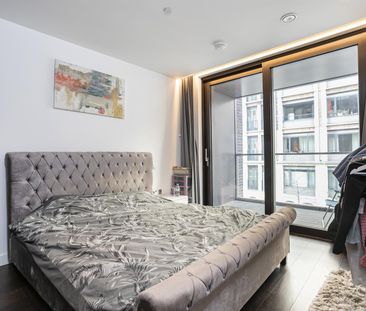 Haines House,10 Charles Clowes Walk, The Residence, Nine Elms, Lond... - Photo 2