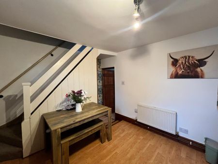 2 bedroom terraced house to rent - Photo 5