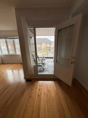 For Lease - 71 Ness Drive, Richmond Hill, Ontario - Photo 1